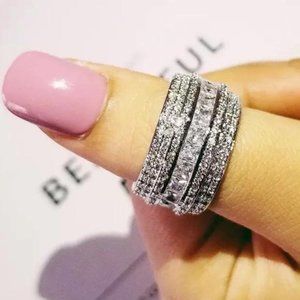 NEW LUXURY 925 STERLING SILVER DIAMOND BAND RING